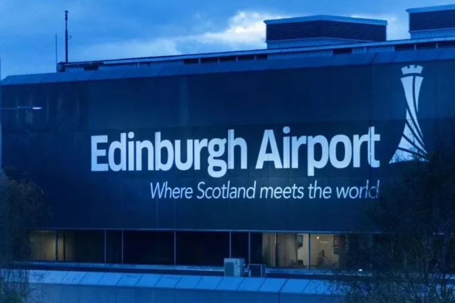 How to get to the city from Edinburgh Airport Map? Best #1 Method explained below: 1 Edinburgh Airport map
