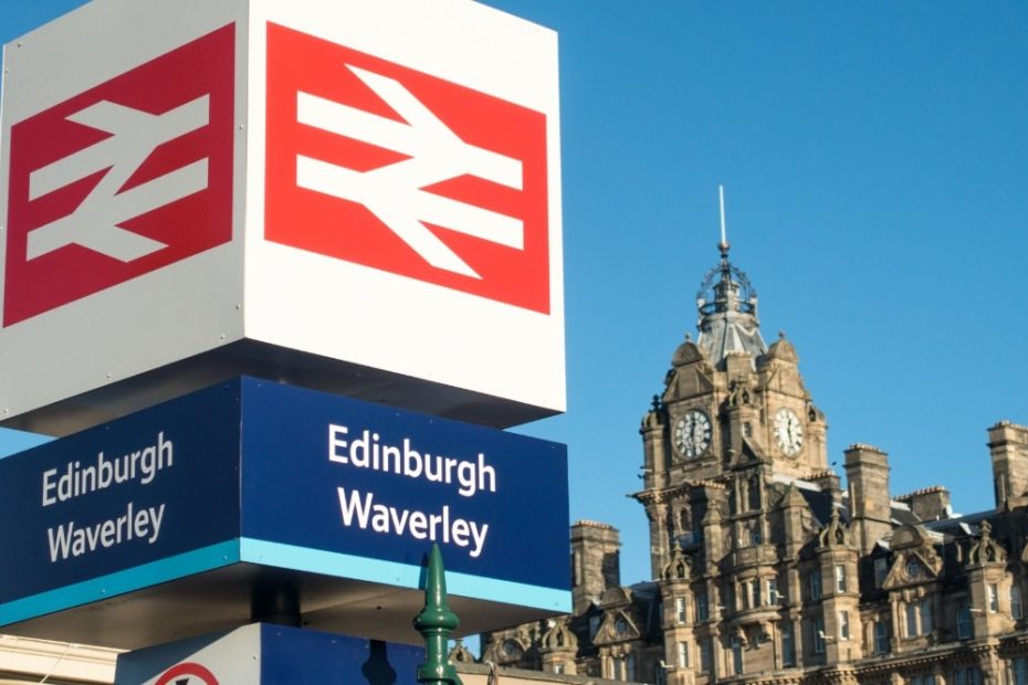 Train Station Edinburgh Edinburgh Train Station Waverley Station Edinburgh