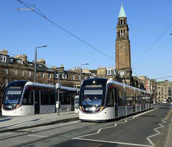 How to get to the city from Edinburgh Airport Map? Best #1 Method explained below: 5 How to get to city centre from Edinburgh airport? Trams from edinburgh airport to city centre
