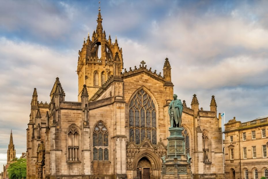 St Giles Cathedral Edinburgh best guide for st giles cathedral edinburgh whats on st giles cathedral edinburgh st giles cathedral edinburgh history st giles cathedral scotland